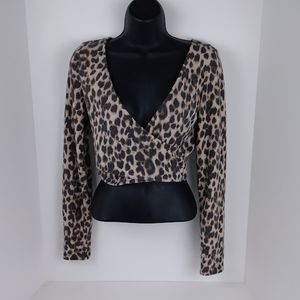 Victoria Secret Muted Leopard Print Cross Over Cropped Top Size M NWT